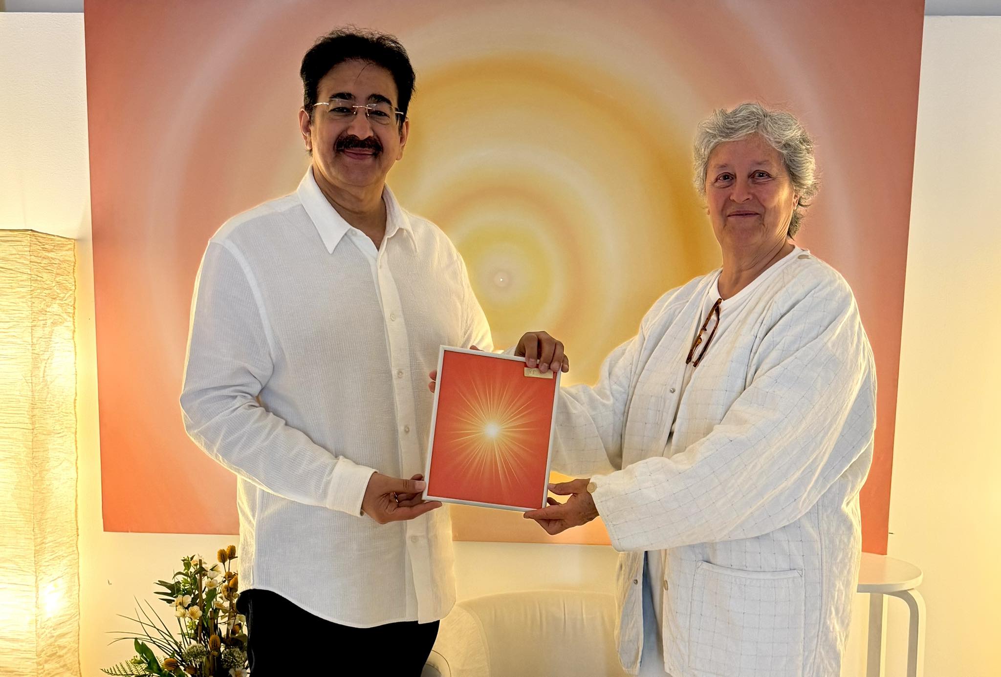 Strengthens Ties Through Dialogue on Peace and Spiritual